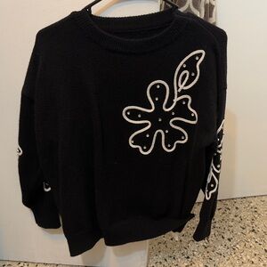 SHEIN Black Crewneck Sweater with White Floral Embroidery